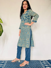 AJRAKH Print Kurti