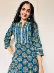 AJRAKH Print Kurti