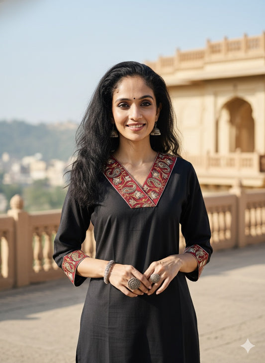 Kalamkari Border Plain Kurti