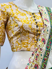 Basant Round Neck Blouse