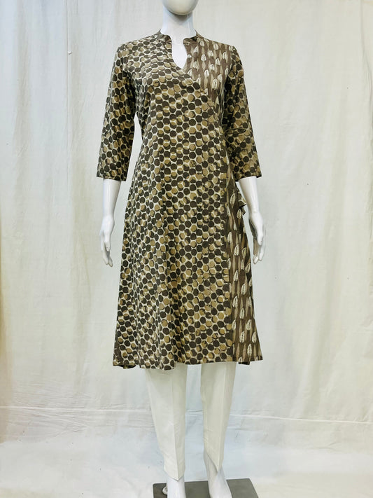 Kashish Angrakha Kurti