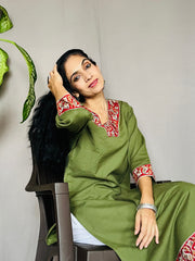 Khadi Cotton Flex Kalamkari Border Kurti
