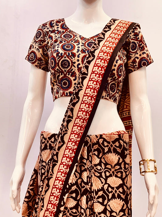 AJRAKH Padded Blouse